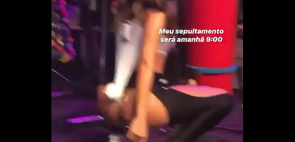  Anitta mostrando a sua sensualidade